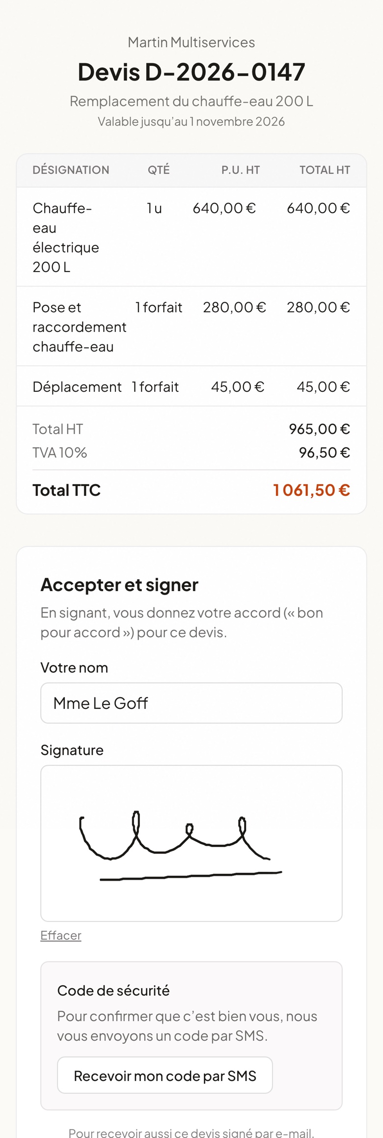Sur le téléphone de Mme Le Goff, le devis D-2026-0147 de Martin Multiservices, puis « Accepter et signer » avec sa signature tracée au doigt et un code reçu par SMS